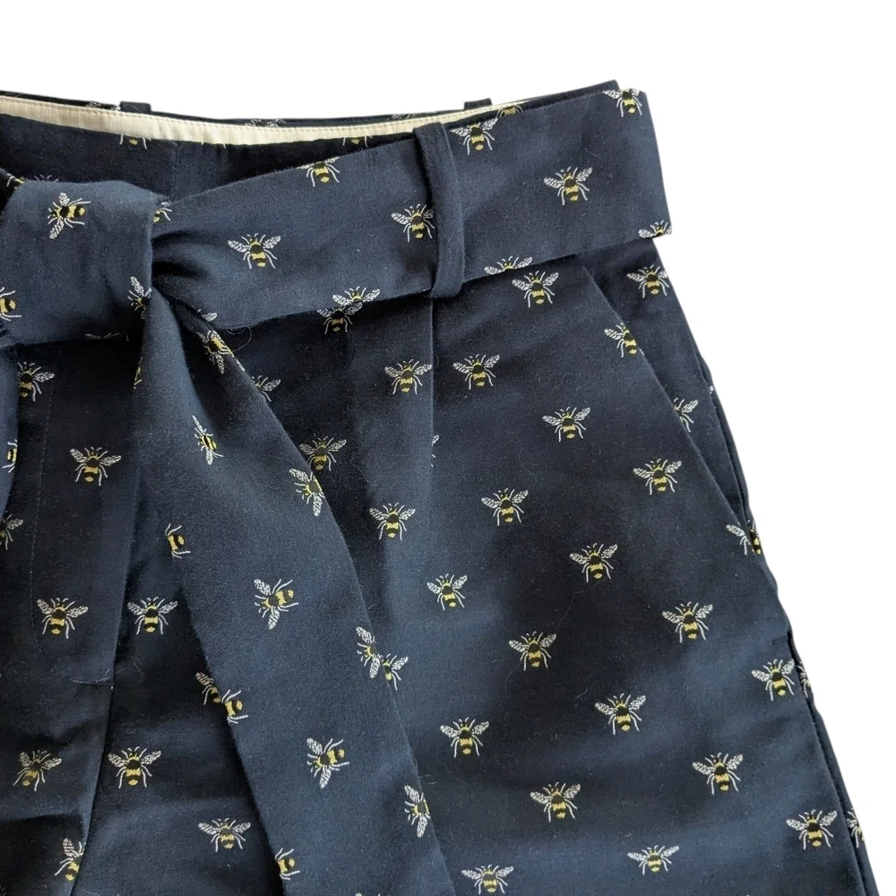 J. Crew Navy Shorts With Bee Print Dark blue Size 0 NWT